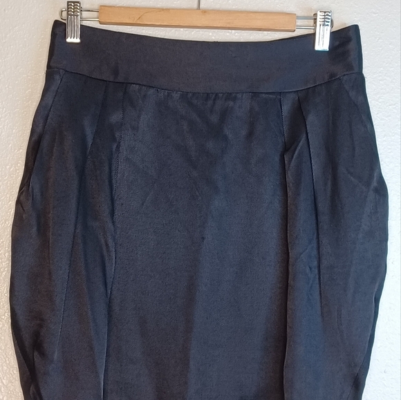 MARIA CHER Classic Black Pleated Office Mini Skirt - Picture 3 of 16